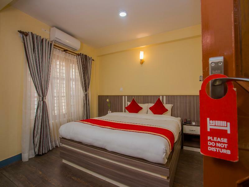 Oyo 297 Hotel Aayam Catmandu Exterior foto